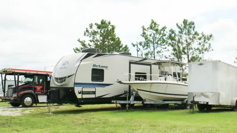 Boat & RV parking